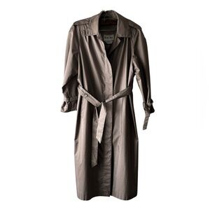 British Mist tan cream color long trench coat size 12‎